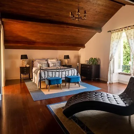 - Country Country house *
